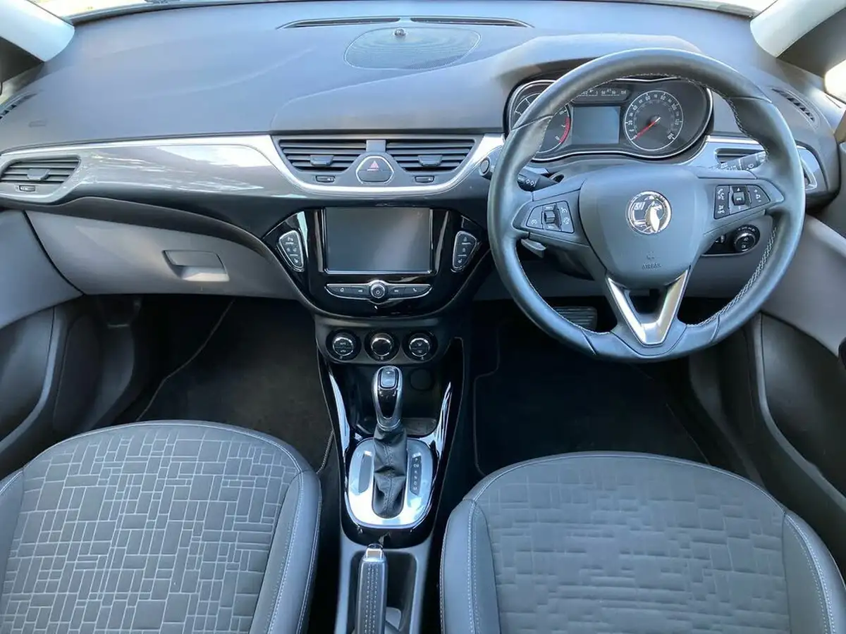 2017-vauxhall-corsa-14i-elite-auto-big-35