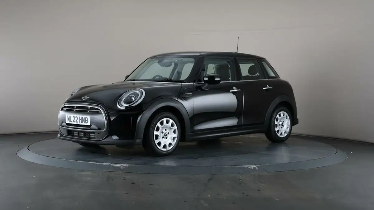 2022-mini-cooper-15-one-classic-5d-big-3