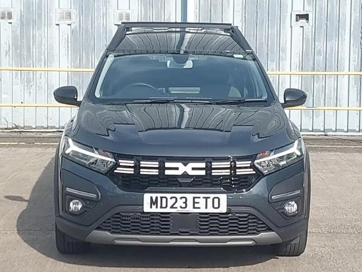 2023-dacia-jogger-10-tce-extreme-se-big-18