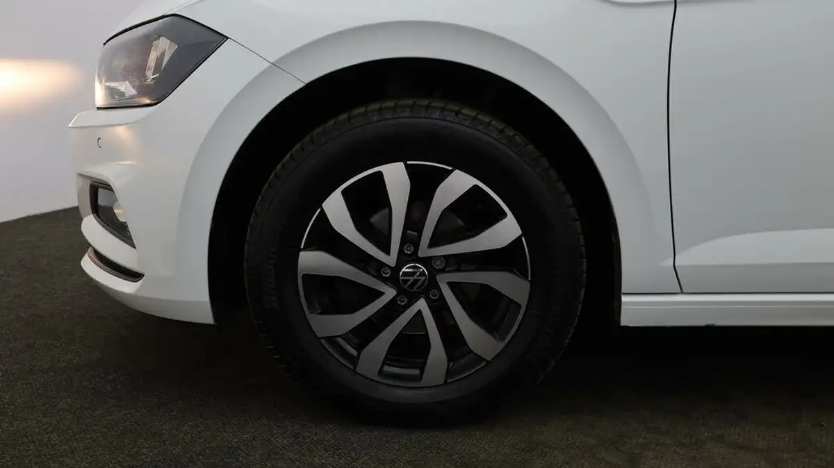 2021-volkswagen-polo-10-tsi-active-big-17