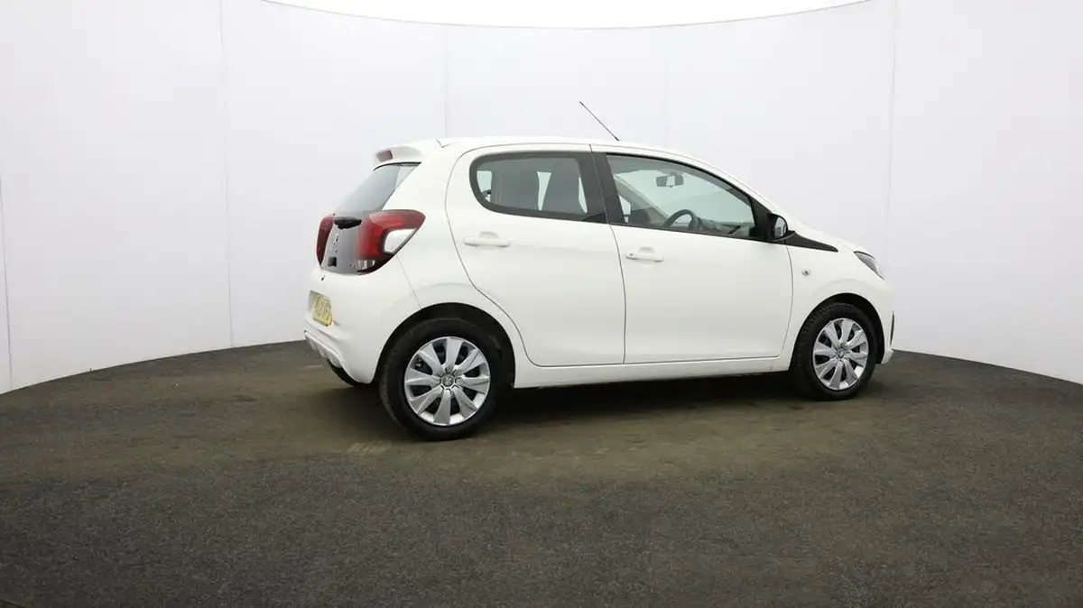 2021-peugeot-108-10-active-5d-big-47