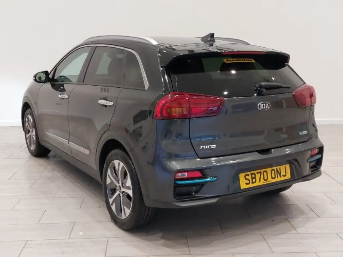 2021-kia-e-niro-ev-4-big-1