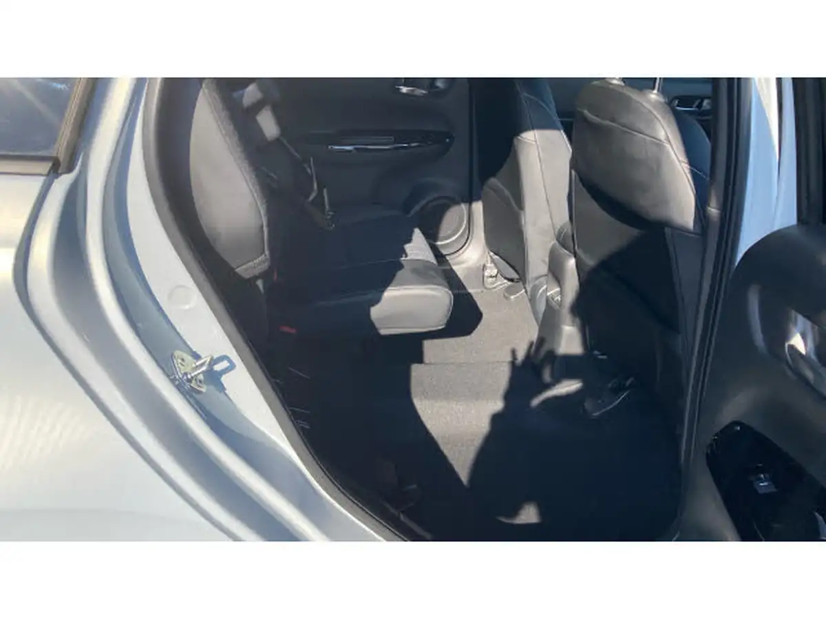 2021-honda-jazz-15-i-mmd-ex-107ps-big-21
