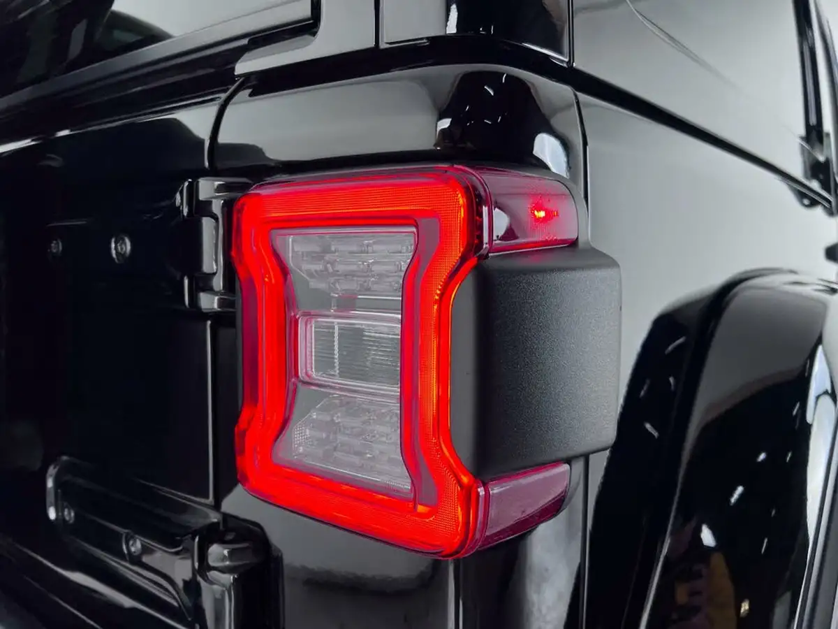 2019-jeep-wrangler-22-multijet-ii-overland-hard-3d-big-7
