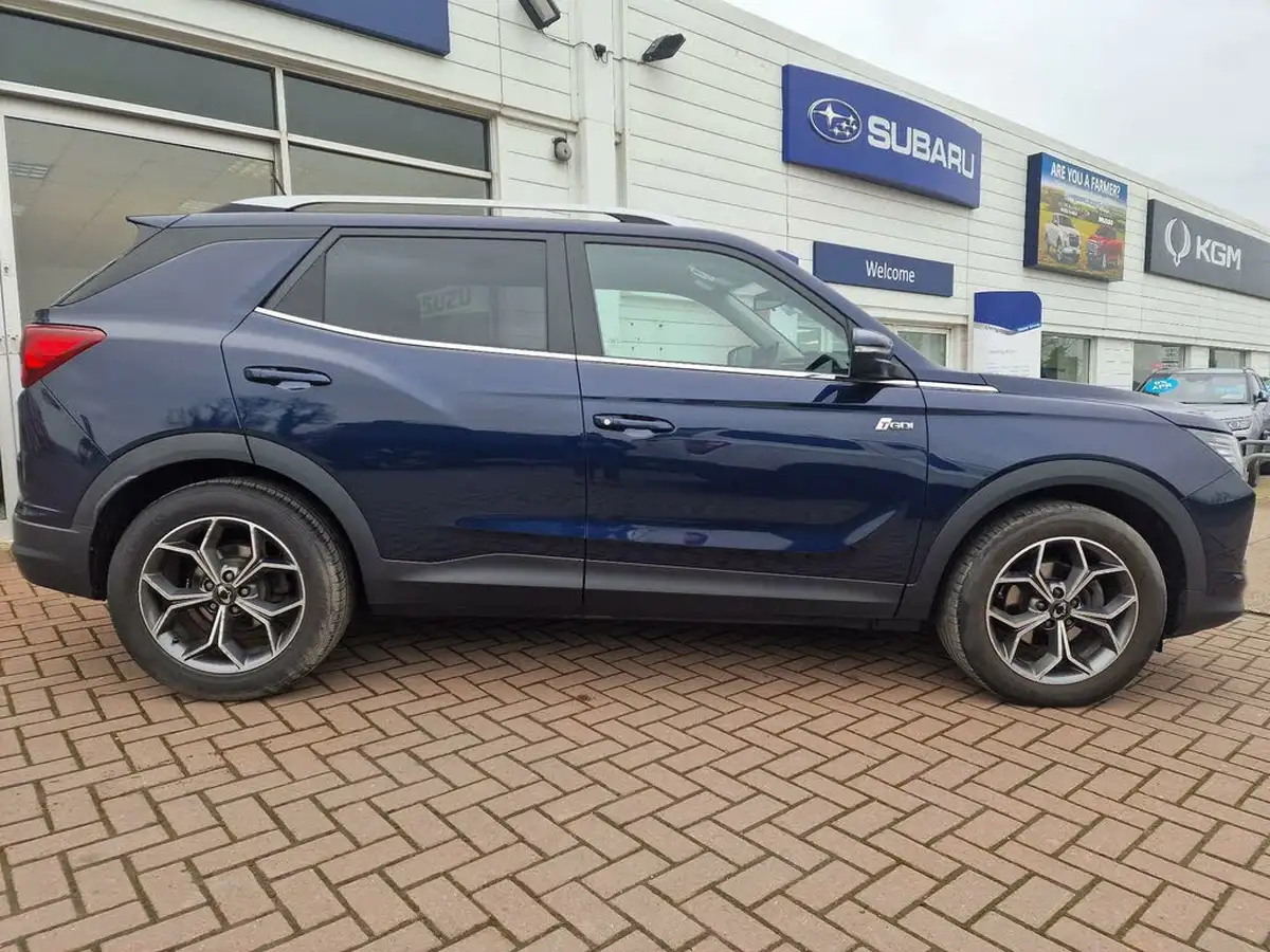 2021-kgm-ssangyong-korando-15-ultimate-big-1