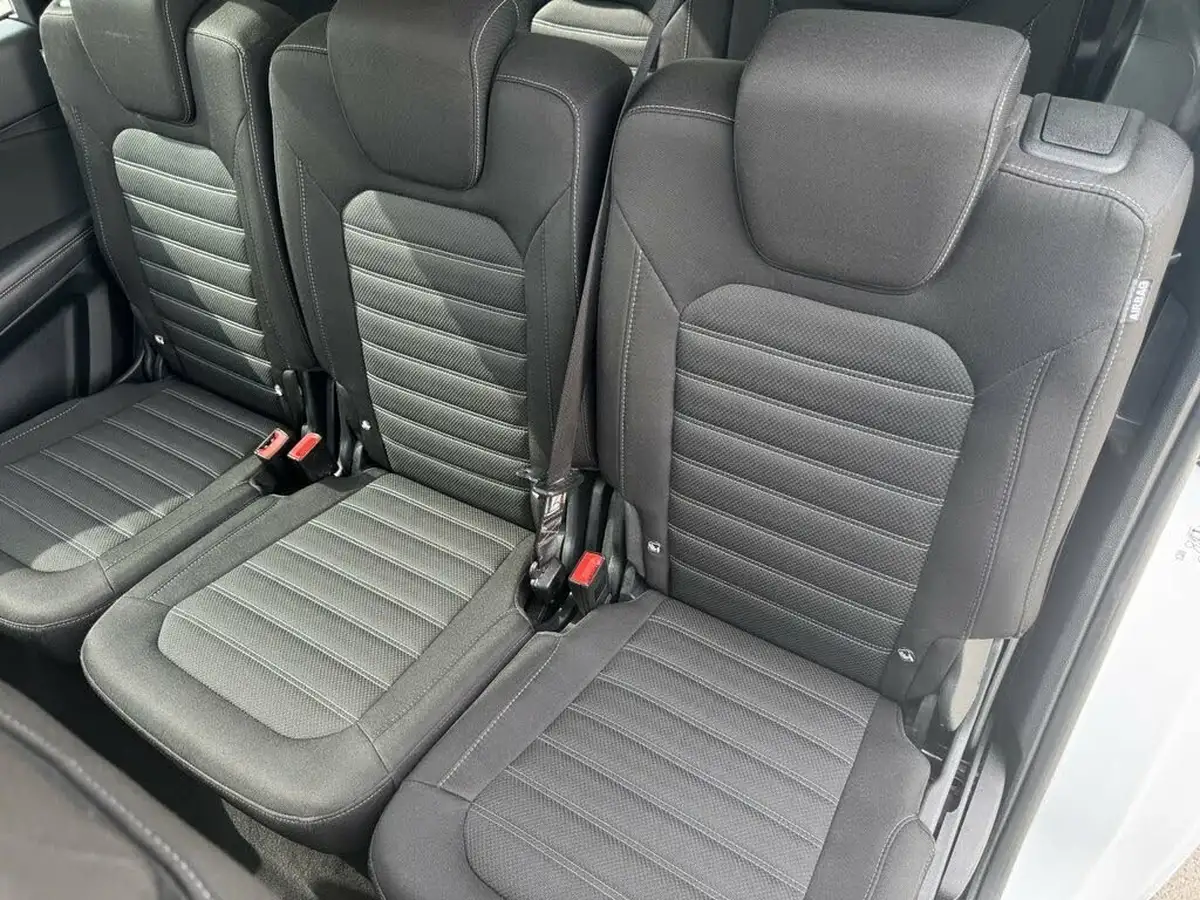 2021-ford-galaxy-20-titanium-190ps-auto-big-26