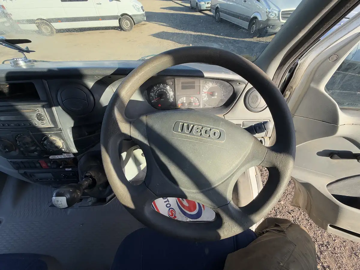 2008-iveco-daily-c-class-23td-35c12-agile-mwb-heavy-duty-crewcab-big-16