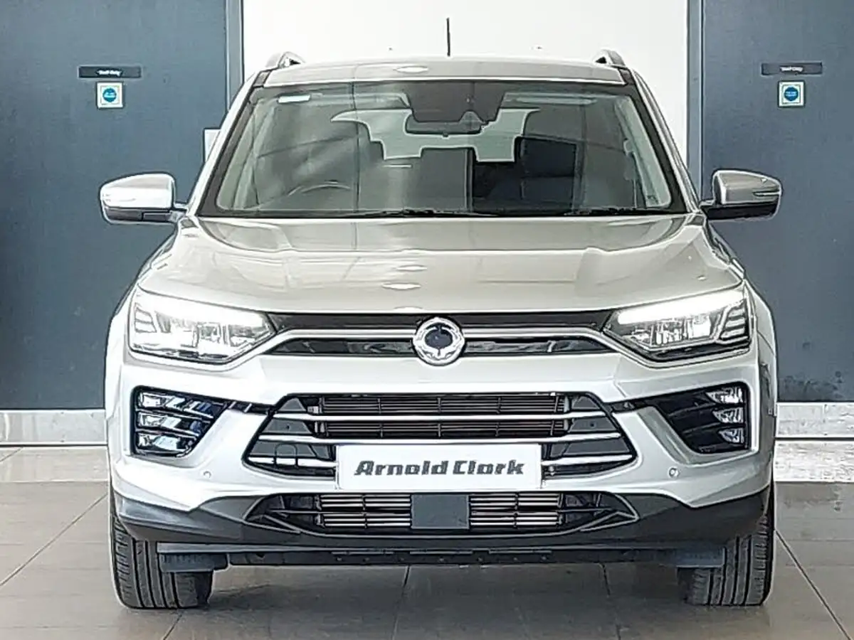 2020-kgm-ssangyong-korando-16td-ultimate-big-15
