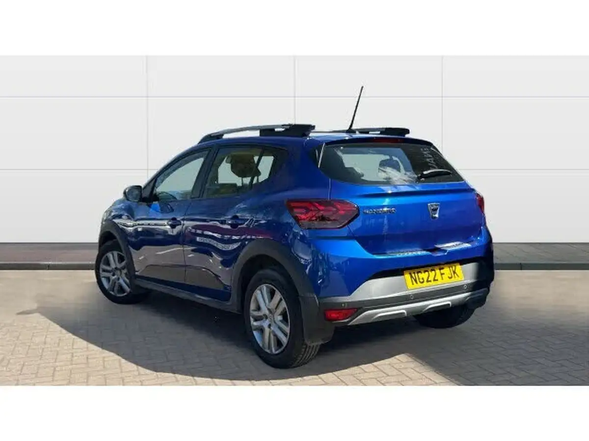 2022-dacia-sandero-stepway-10-tce-comfort-90bhp-big-1