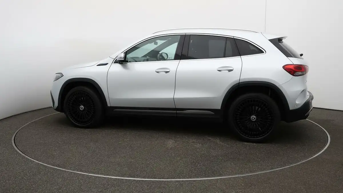 2021-mercedes-benz-eqa-e-eqa-250-amg-line-premium-plus-big-52