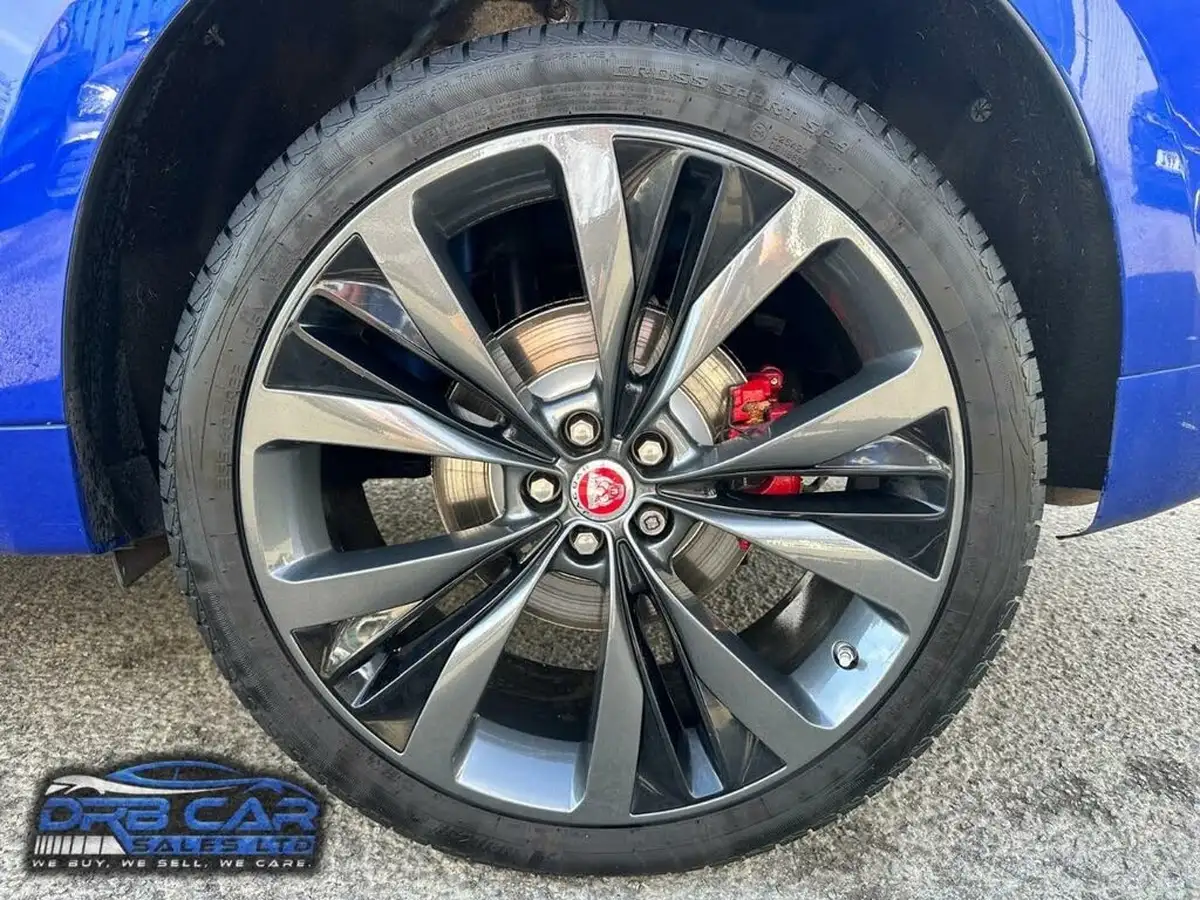2016-jaguar-f-pace-30td-1st-edition-big-12