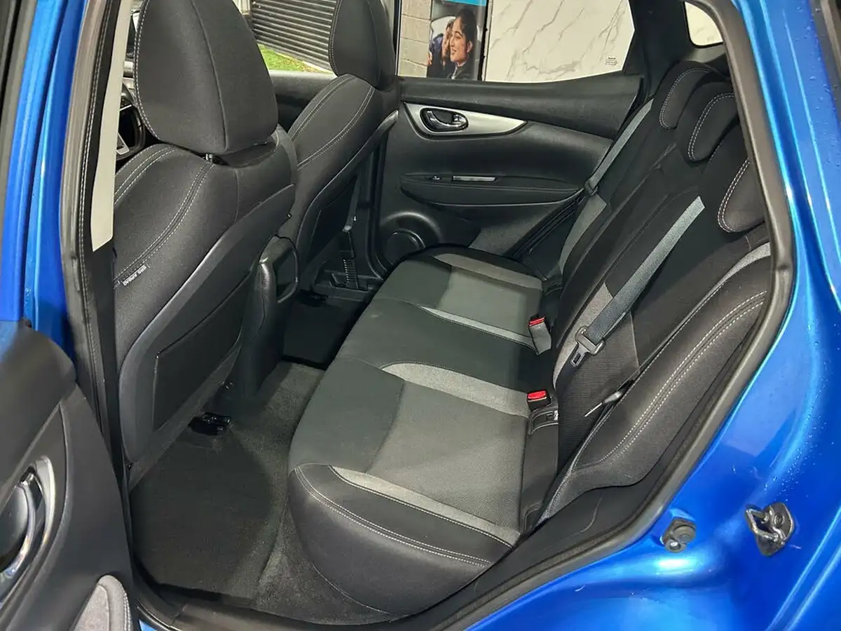 2018-nissan-qashqai-12-dig-t-n-connecta-big-18