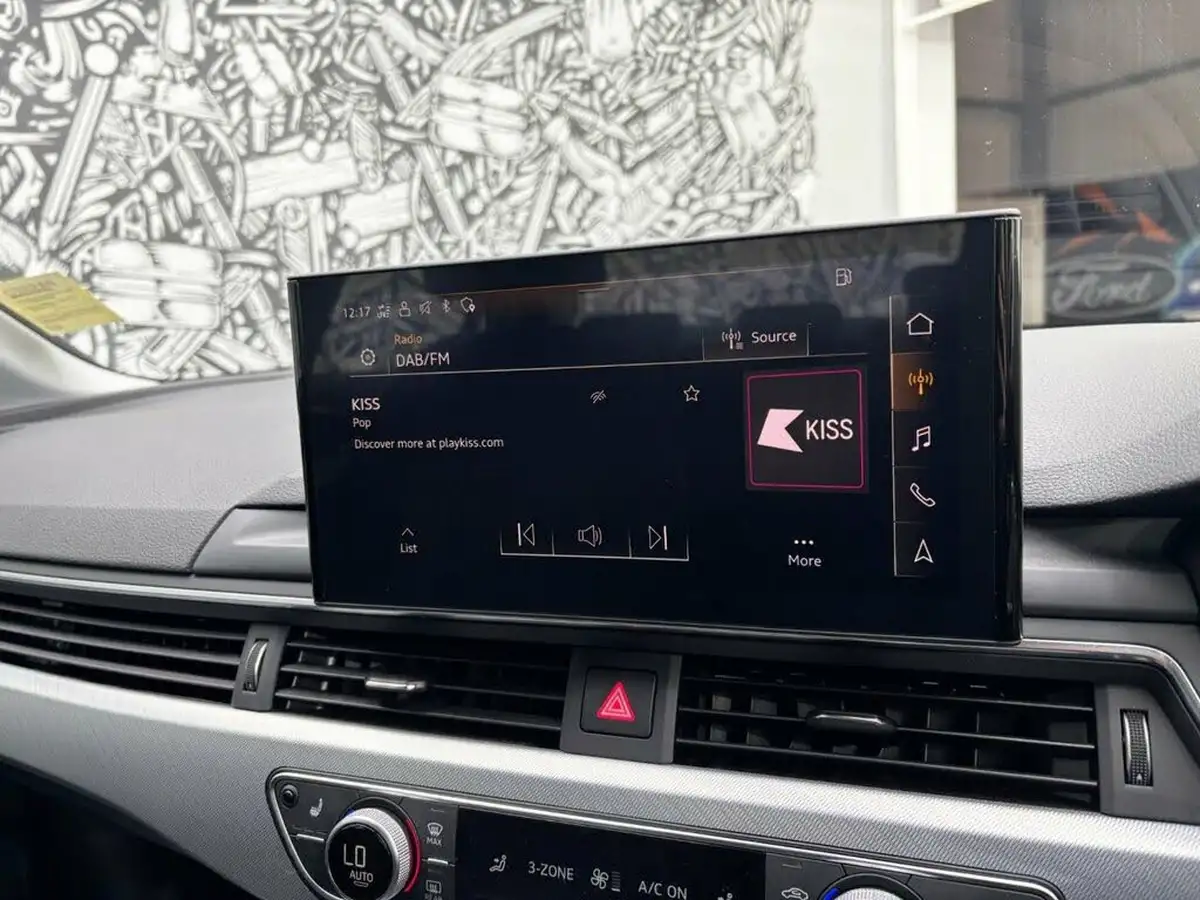 2021-audi-a4-20-35-tfsi-technik-big-12