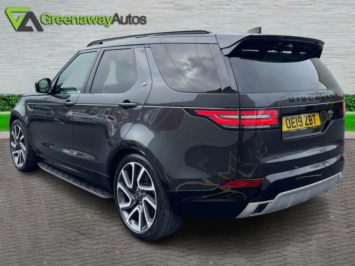 2019-land-rover-discovery-30-sd-v6-hse-luxury-big-10