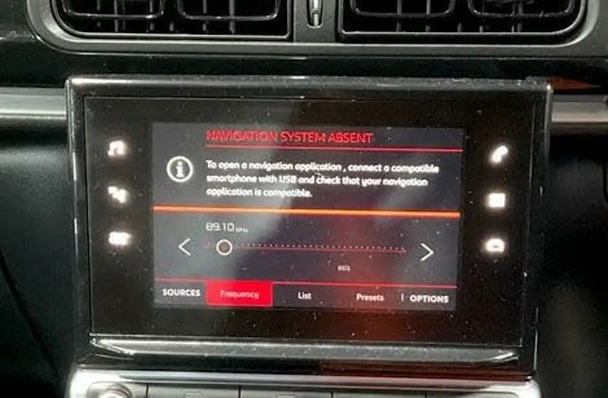 2017-citroen-c3-12-puretech-feel-82ps-big-23