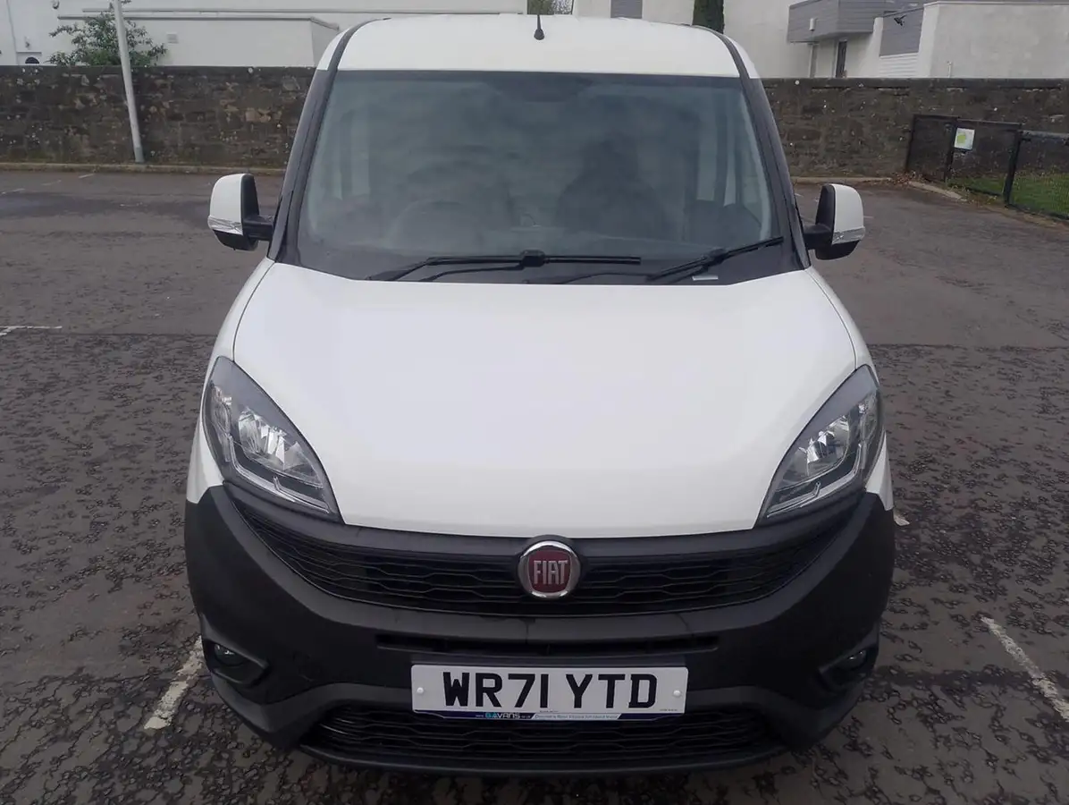 2021-fiat-doblo-cargo-16td-l2h1-maxi-tecnico-105bhpeu6dt-panel-van-big-1