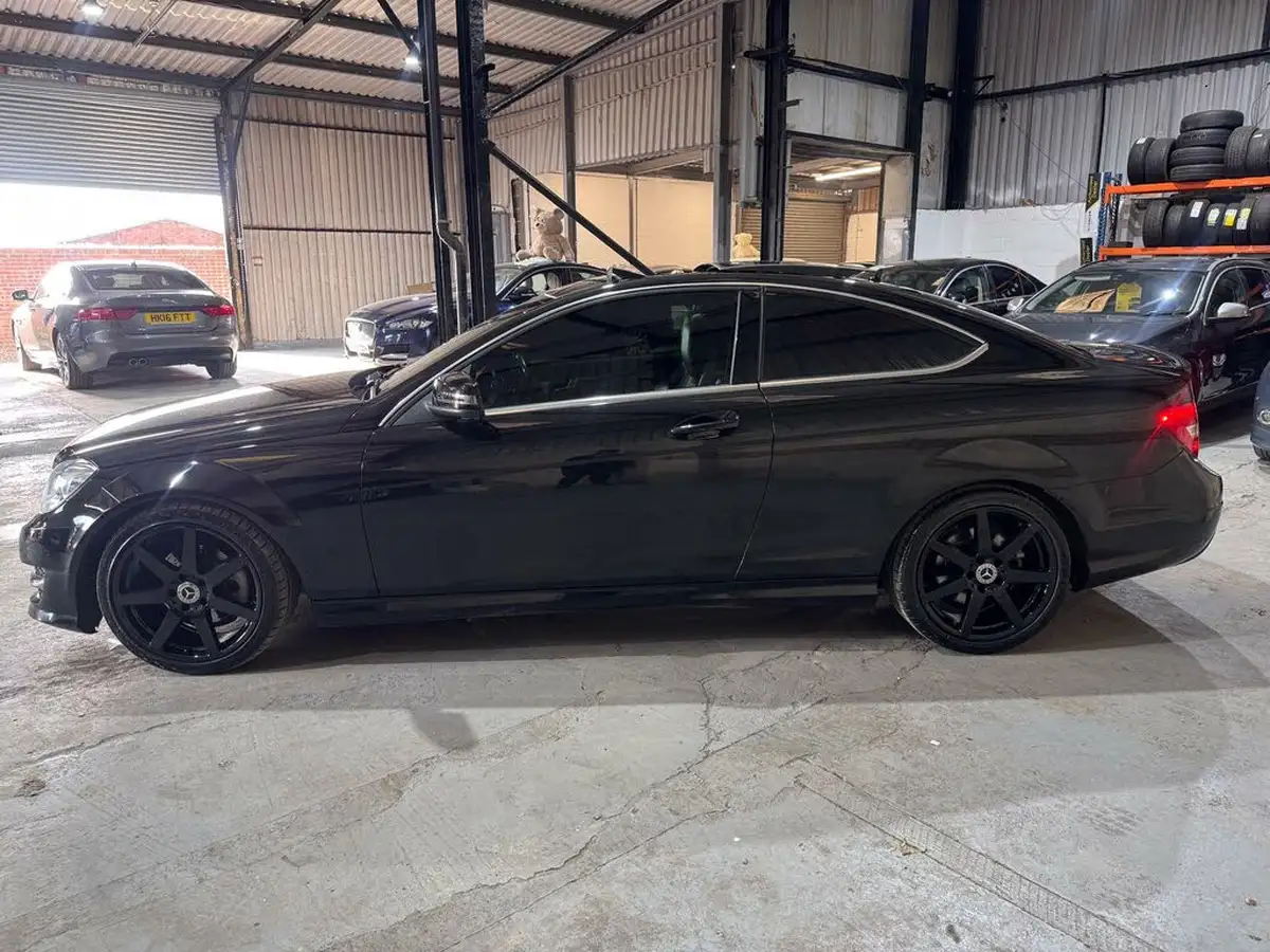 2015-mercedes-benz-c-class-21cdi-c220-cdi-amg-sport-edition-premium-plus-coupe-2d-7g-tronic-plus-big-4