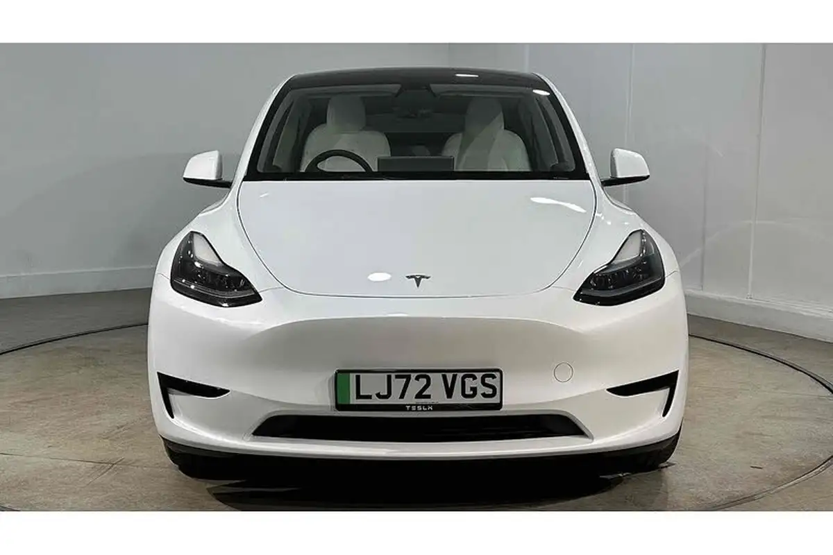 2023-tesla-model-y-e-rwd-big-4