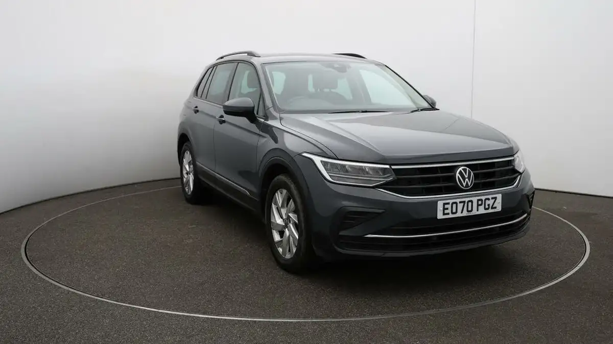 2020-volkswagen-tiguan-15-tsi-life-150ps-dsg-big-34