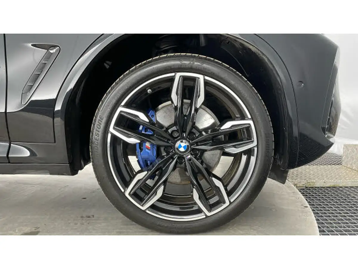 2022-bmw-x4-30td-m40d-big-13