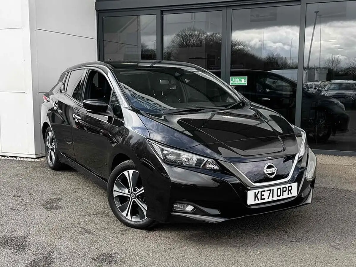 2021-nissan-leaf-e-n-connecta-big-4