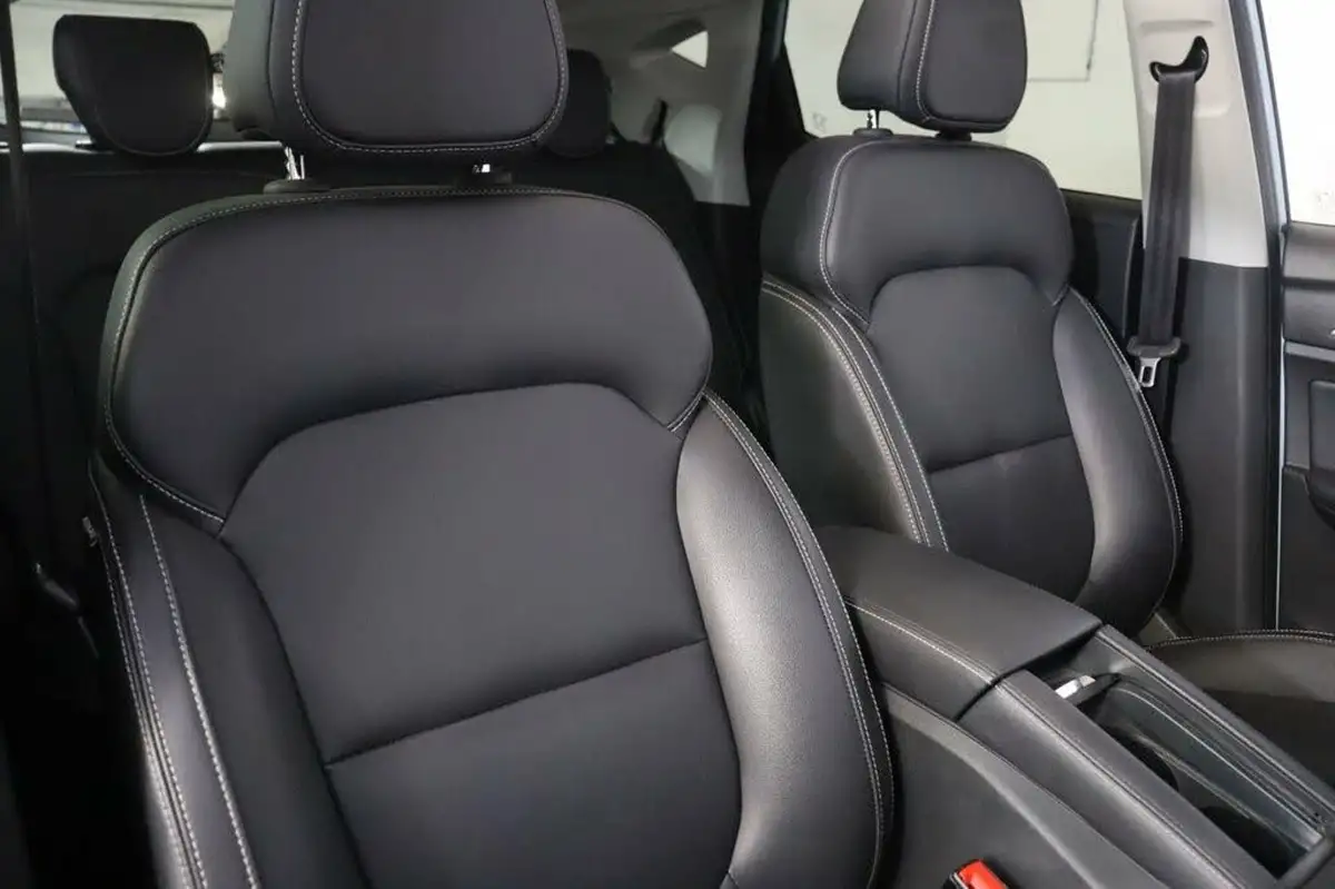 2021-mg-zs-suv-e-exclusive-ev-big-19