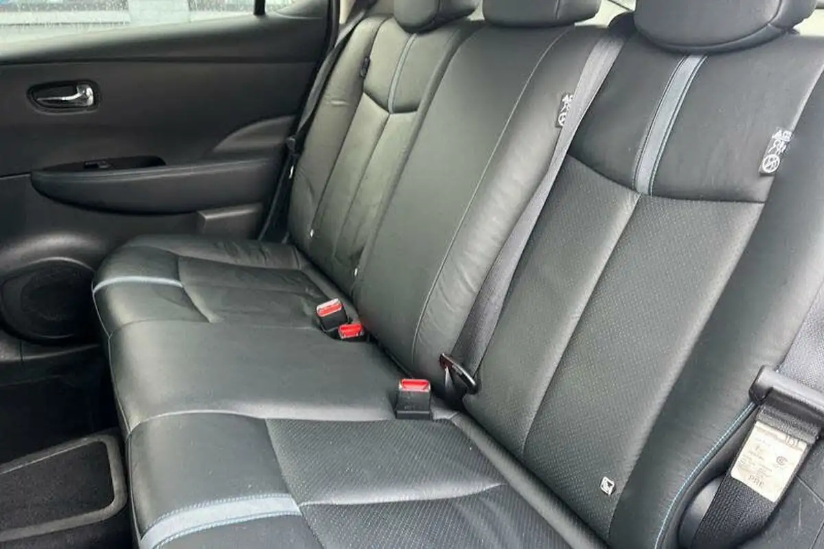 2021-nissan-leaf-e-e-tekna-spare-wheel-big-19