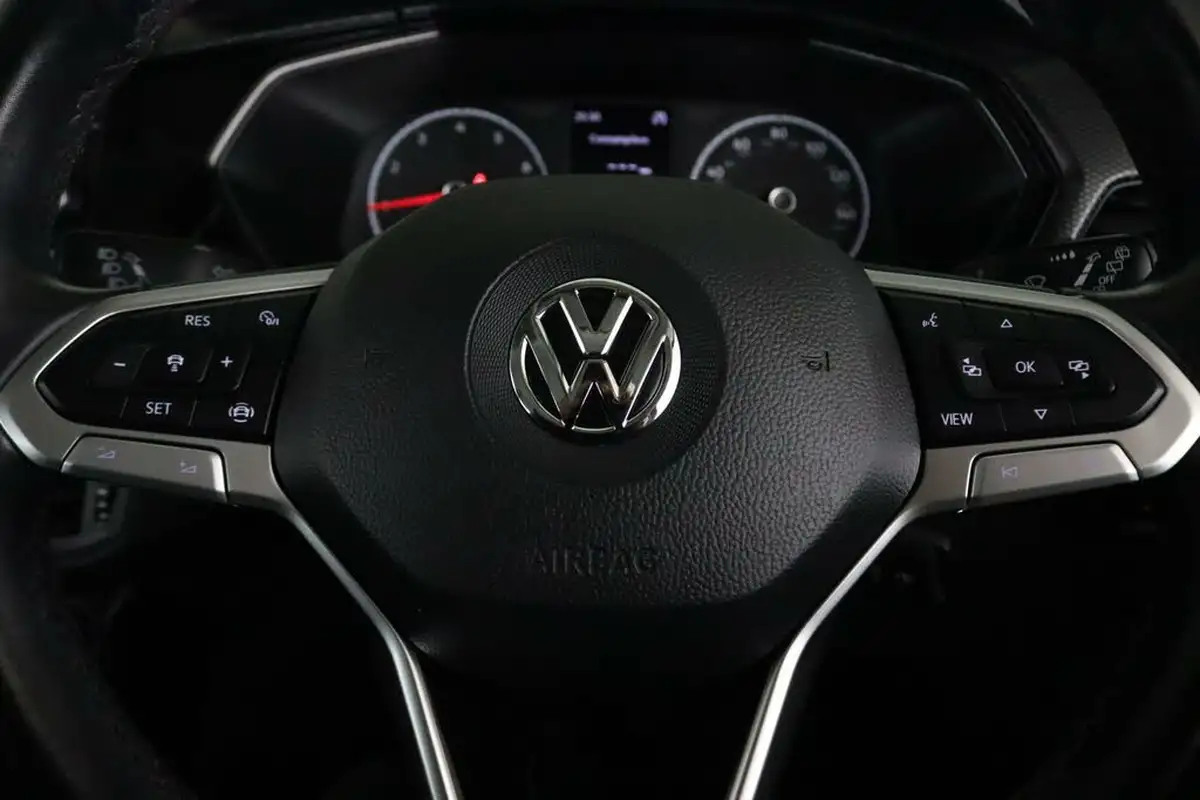 2020-volkswagen-t-cross-10-tsi-se-115ps-big-17
