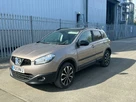 2013-nissan-qashqai-20-360-cvt-small-37