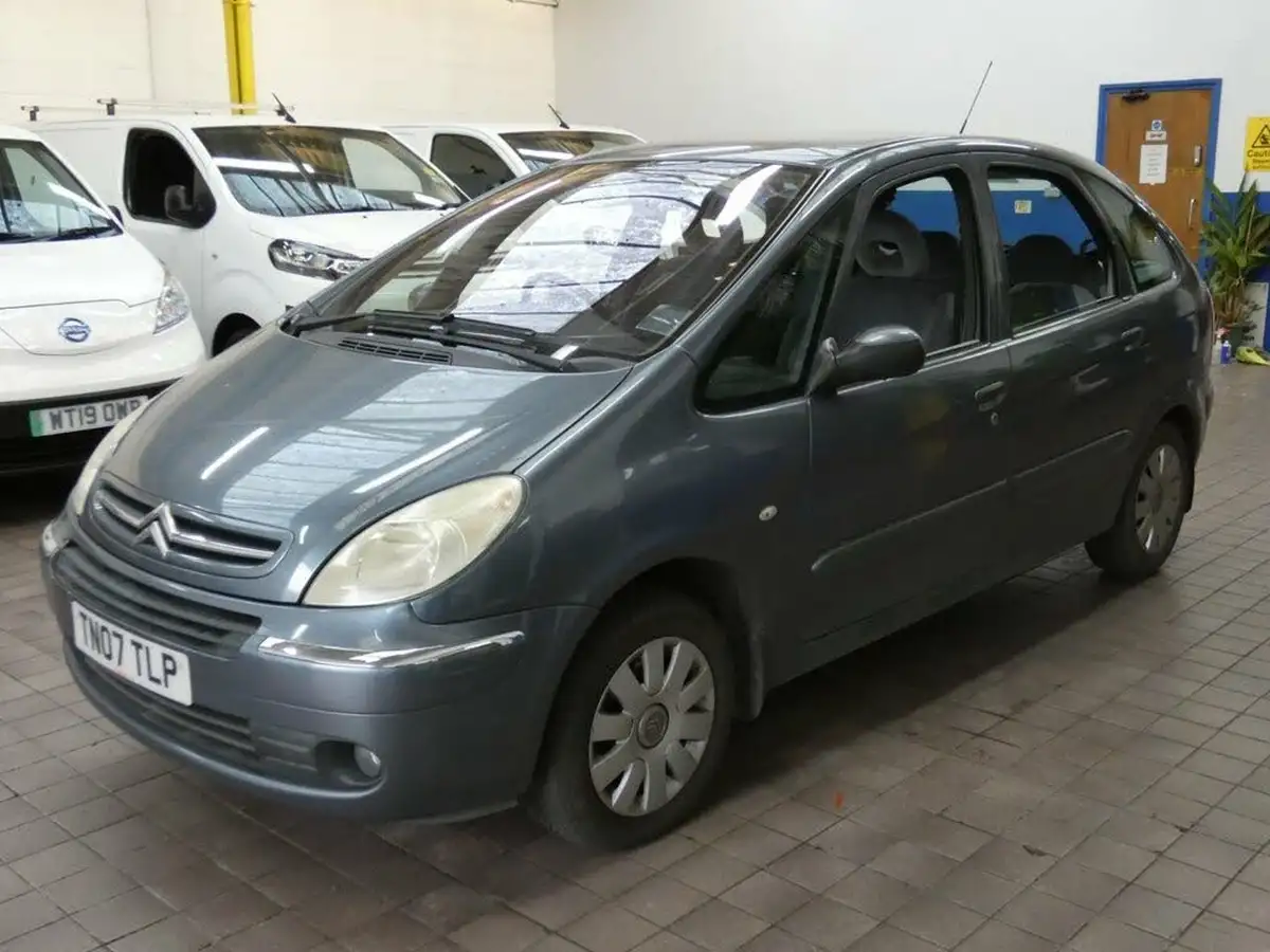 2007-citroen-xsara-picasso-16-vtx-big-10