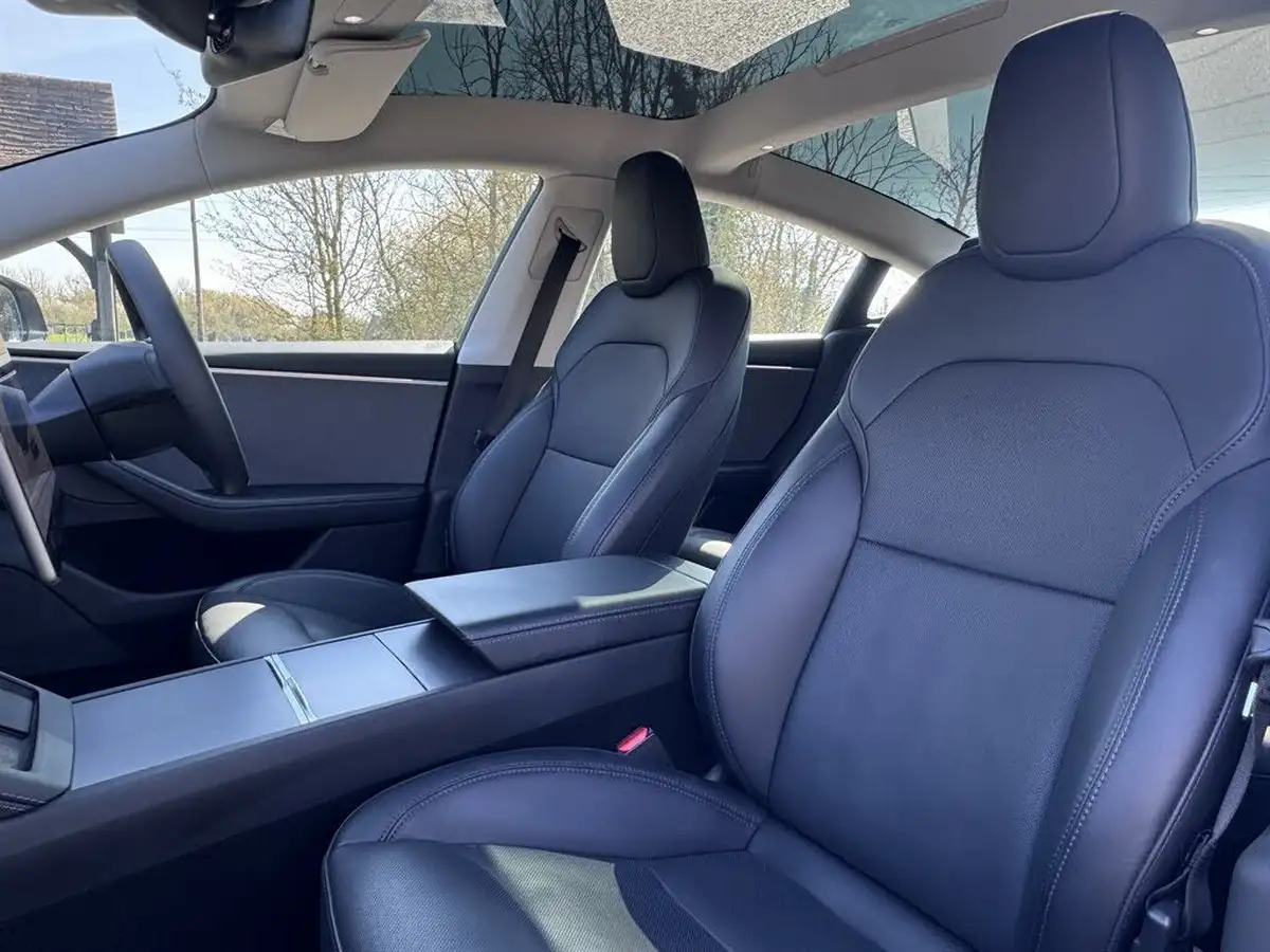 2024-tesla-model-3-e-rwd-big-9