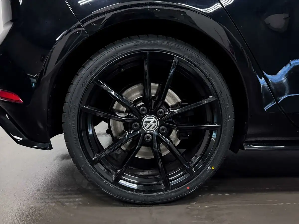 2018-volkswagen-golf-20-tsi-r-hatchback-5d-dsg-big-44