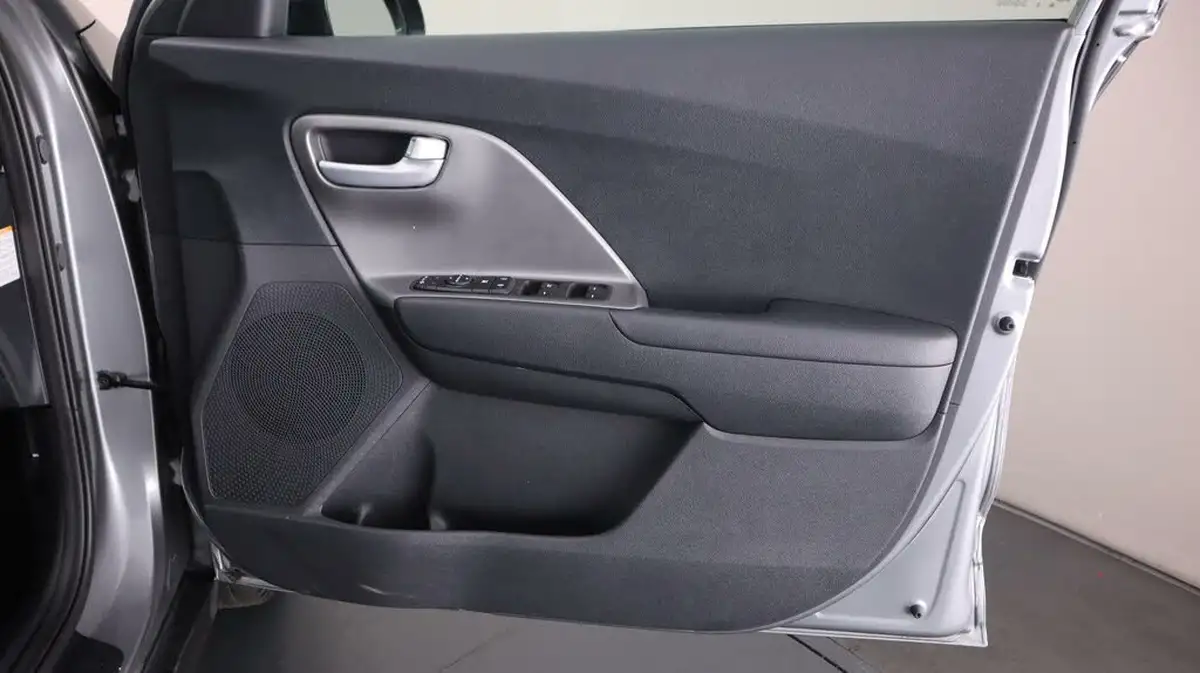 2022-kia-e-niro-ev-2-64-big-13