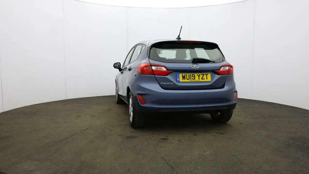 2019-ford-fiesta-10t-zetec-5d-big-55
