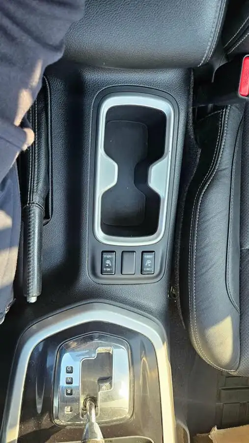 2018-nissan-navara-23dci-tekna-auto-big-39
