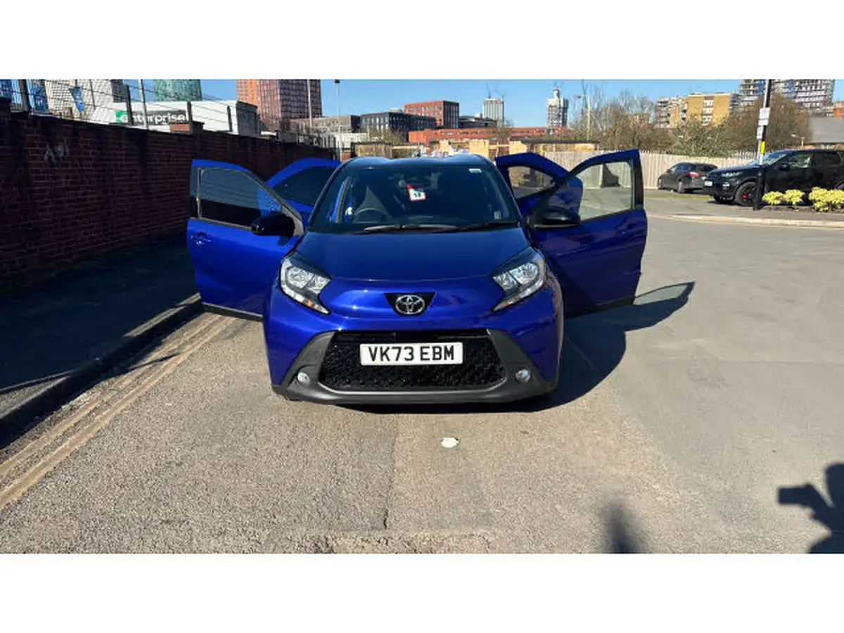 2023-toyota-aygo-x-10-vvt-i-edge-big-44