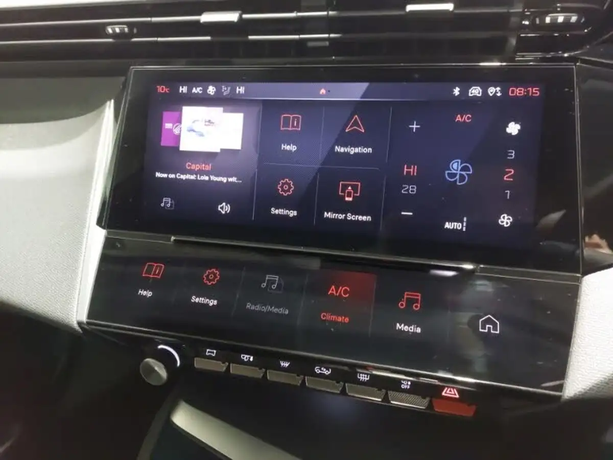 2023-peugeot-308-15-bluehdi-allure-premium-130ps-big-9