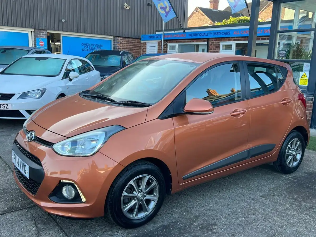 2014-hyundai-i10-10-premium-big-13