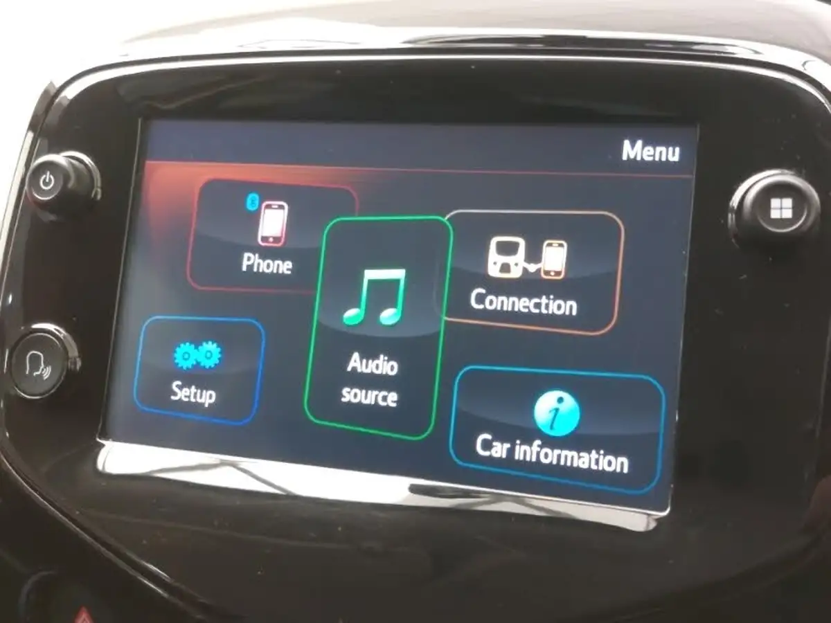 2021-citroen-c1-10-vti-jcc-big-9