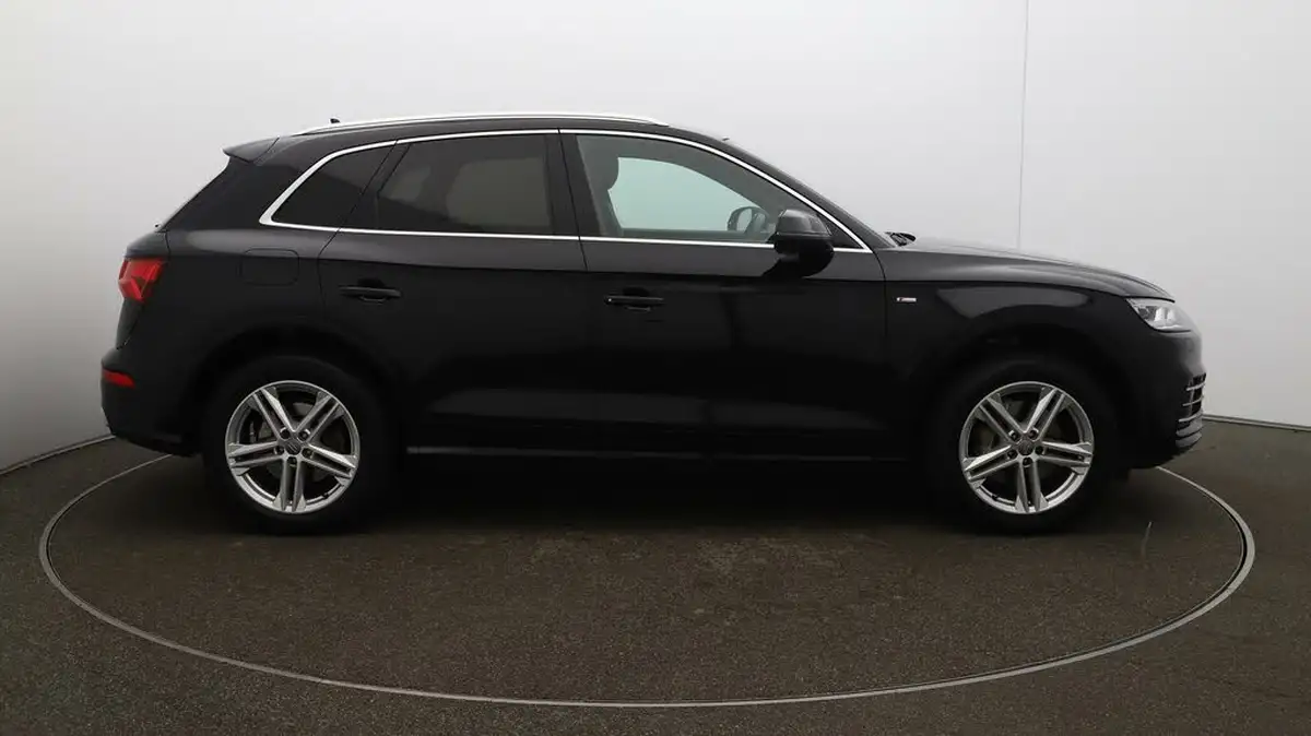 2020-audi-q5-20-50-tfsi-e-s-line-big-40