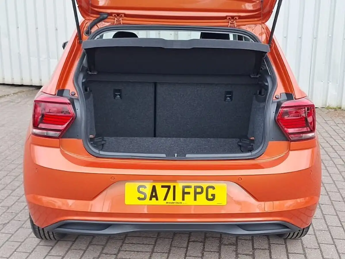 2021-volkswagen-polo-10-tsi-active-dsg-big-7
