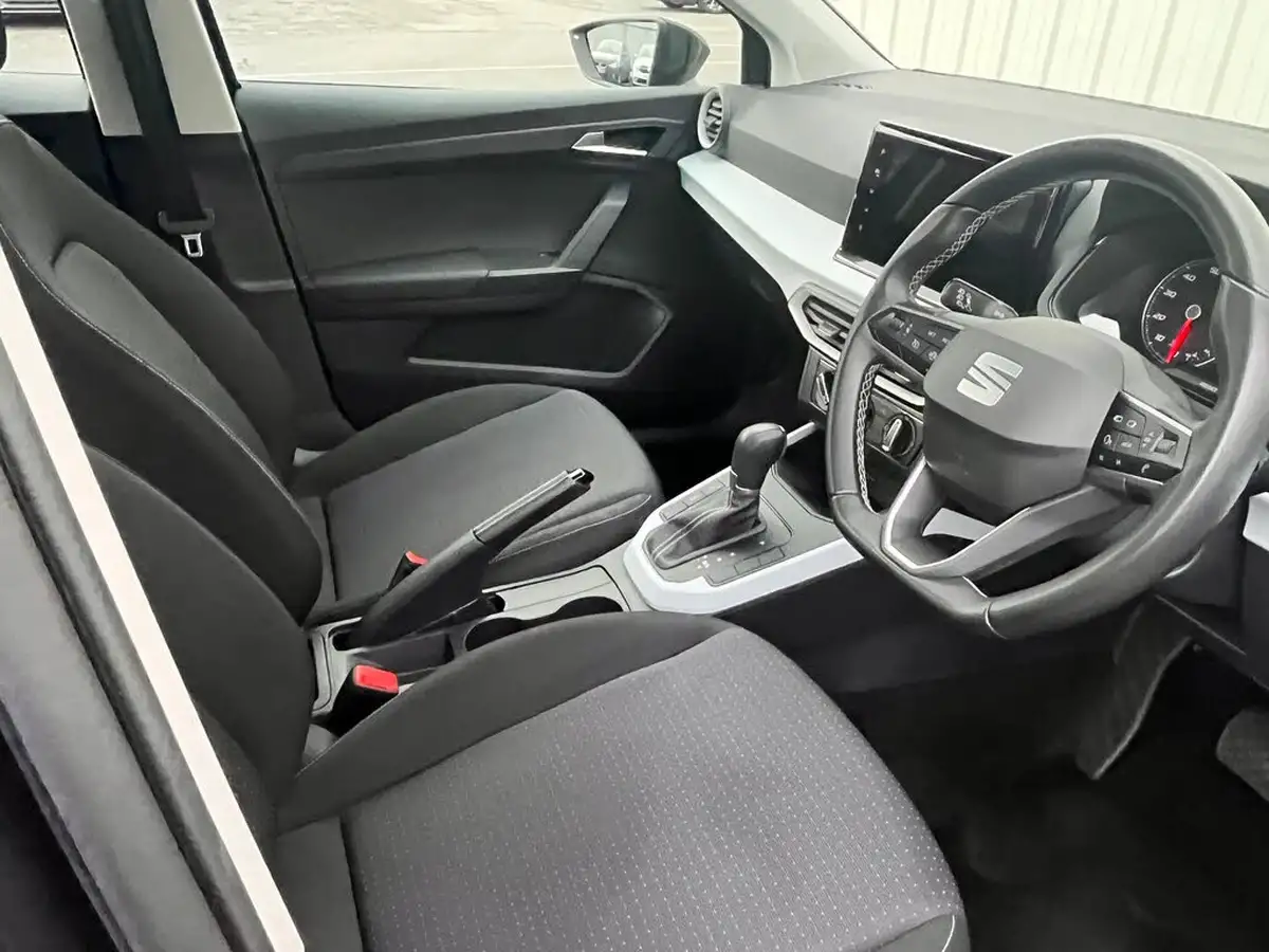 2021-seat-arona-10-tsi-se-technology-110ps-dsg-big-4