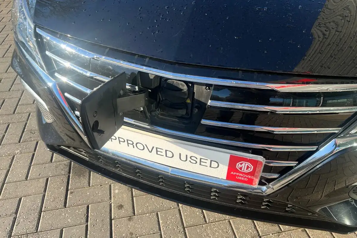 2021-mg-mg5-e-exclusive-ev-big-24