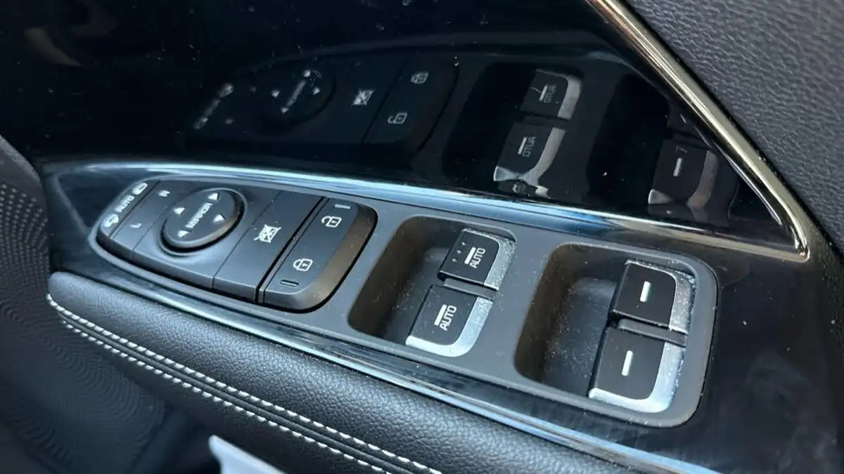 2021-kia-e-niro-ev-3-big-34