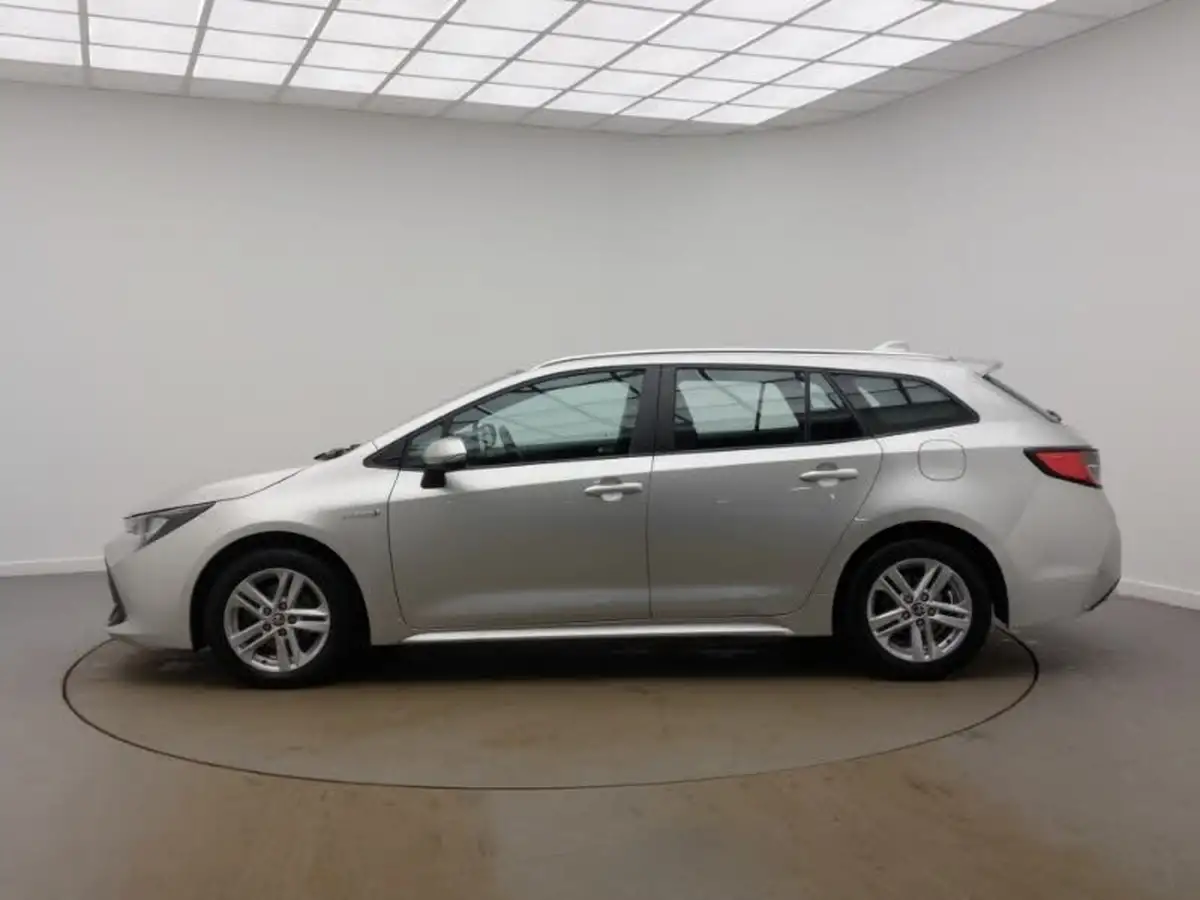 2021-toyota-corolla-18-vvt-i-icon-spare-wheel-touring-sports-5d-big-3