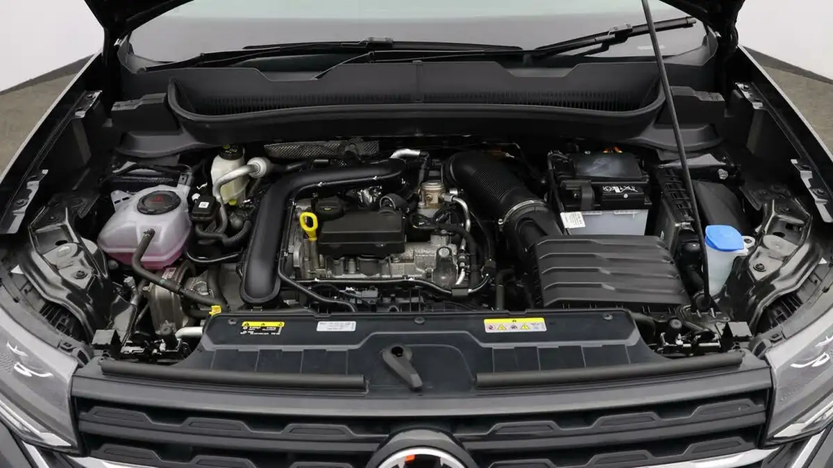 2023-volkswagen-t-cross-10-tsi-black-edition-110ps-dsg-big-18