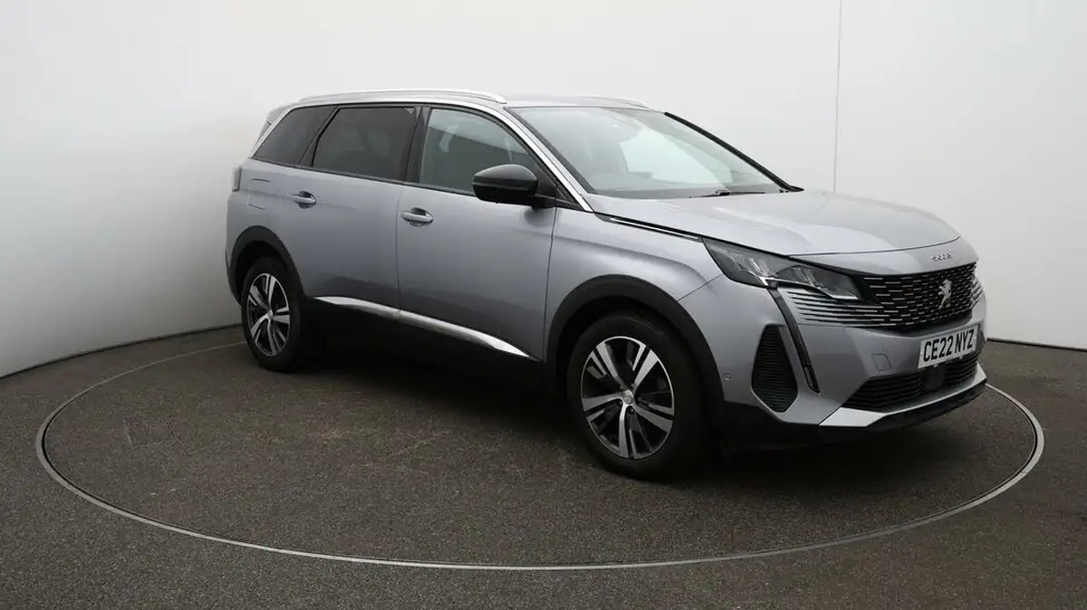 2022-peugeot-5008-suv-12-puretech-allure-premium-big-37