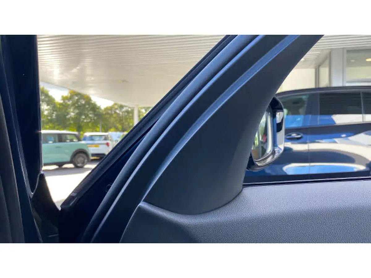 2024-bmw-3-series-20-320i-m-sport-touring-5d-big-19