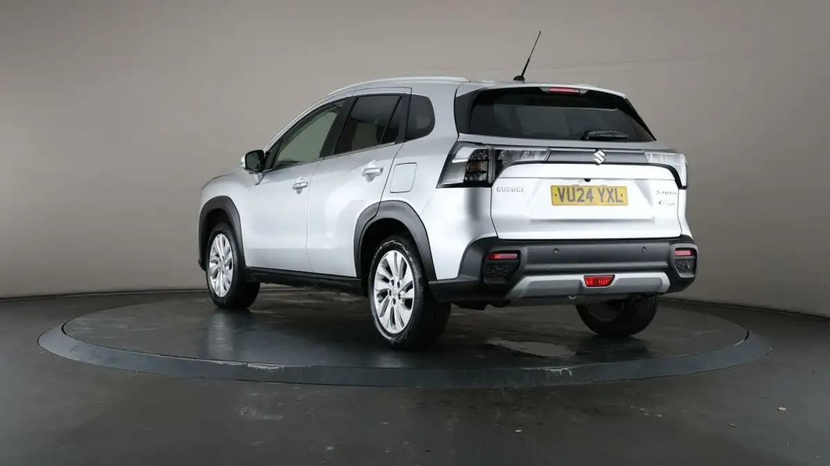 2024-suzuki-s-cross-14-boosterjet-motion-big-57