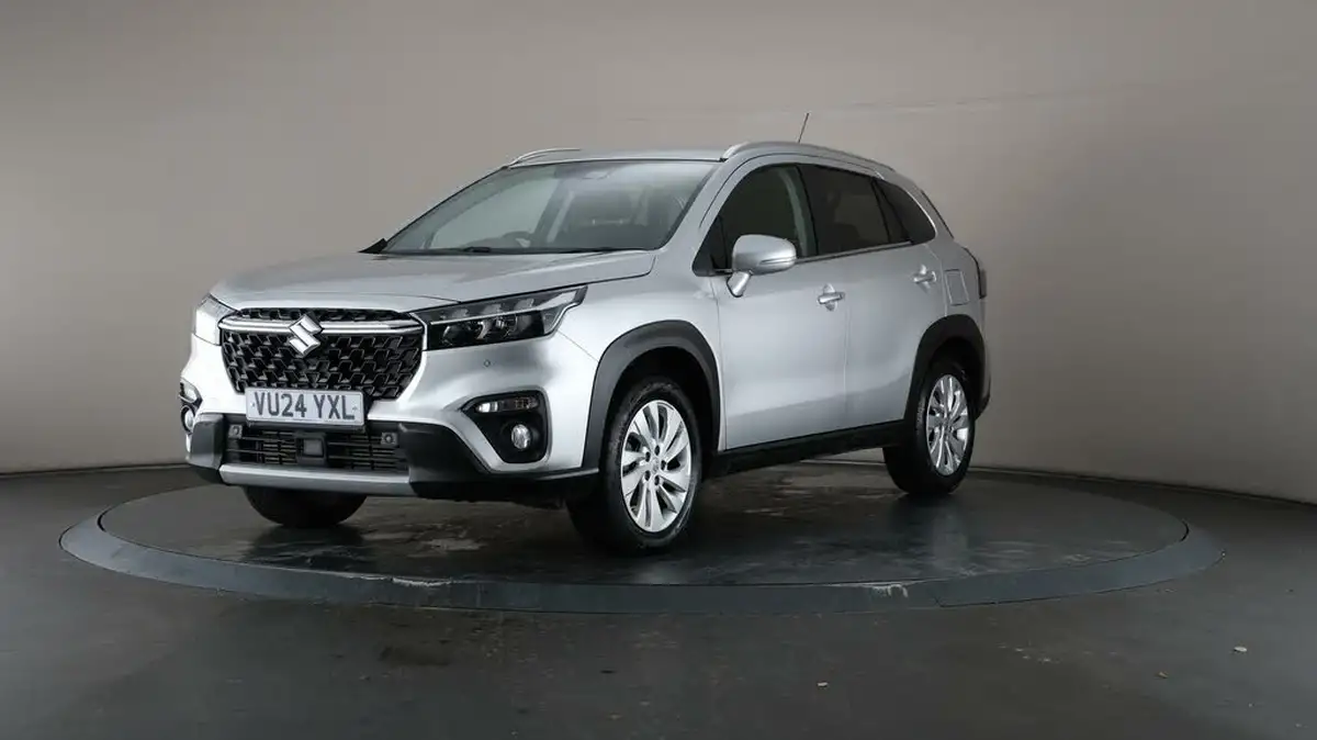 2024-suzuki-s-cross-14-boosterjet-motion-big-33